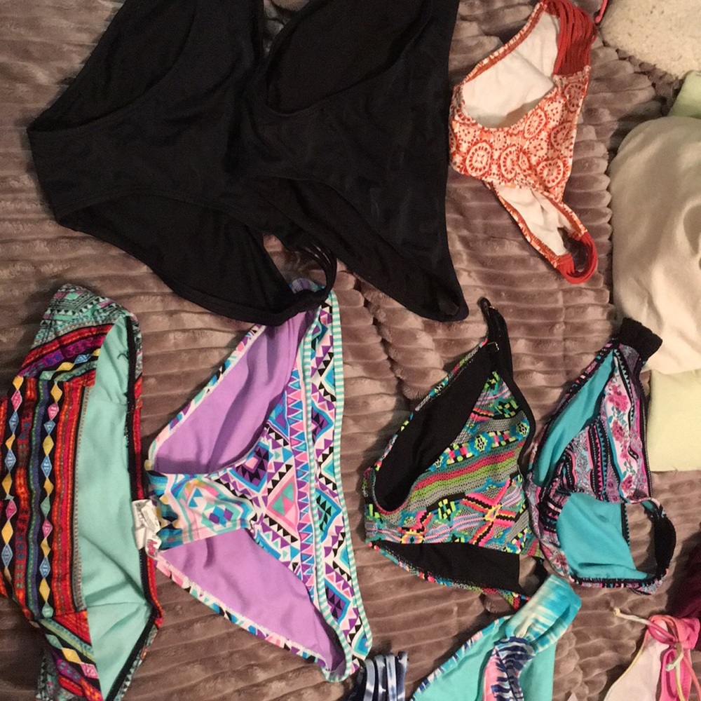 Bikini bottoms size s-m